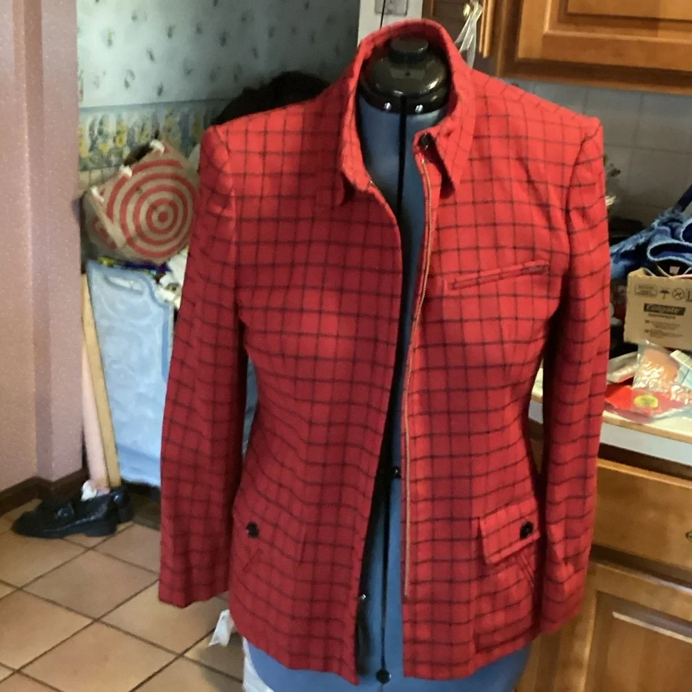 Lauren Ralph Lauren Red Plaid Women's Blazer zipper front red and black - Picture 1 of 3